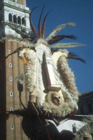 Kostüme mit venz. Motiven u.ä. (27).jpg